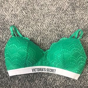 New without tags Victoria’s Secret Bra